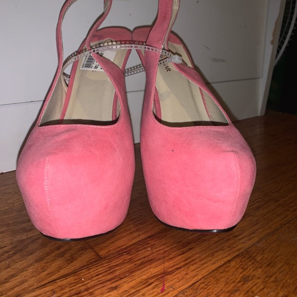 Pink heels - Picture 5 of 5